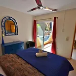 Wunderschoene In Mit Gemeinsamem Pool- Terrasse Und Ga By Interhome * コスタ・カルマ