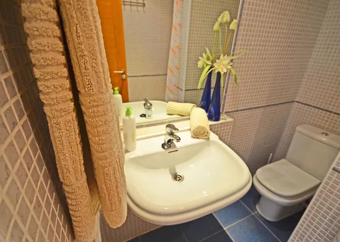 شقة Wunderschoene In Mit Gemeinsamem Pool- Terrasse Und Ga By Interhome